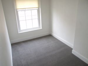 Bedroom- click for photo gallery